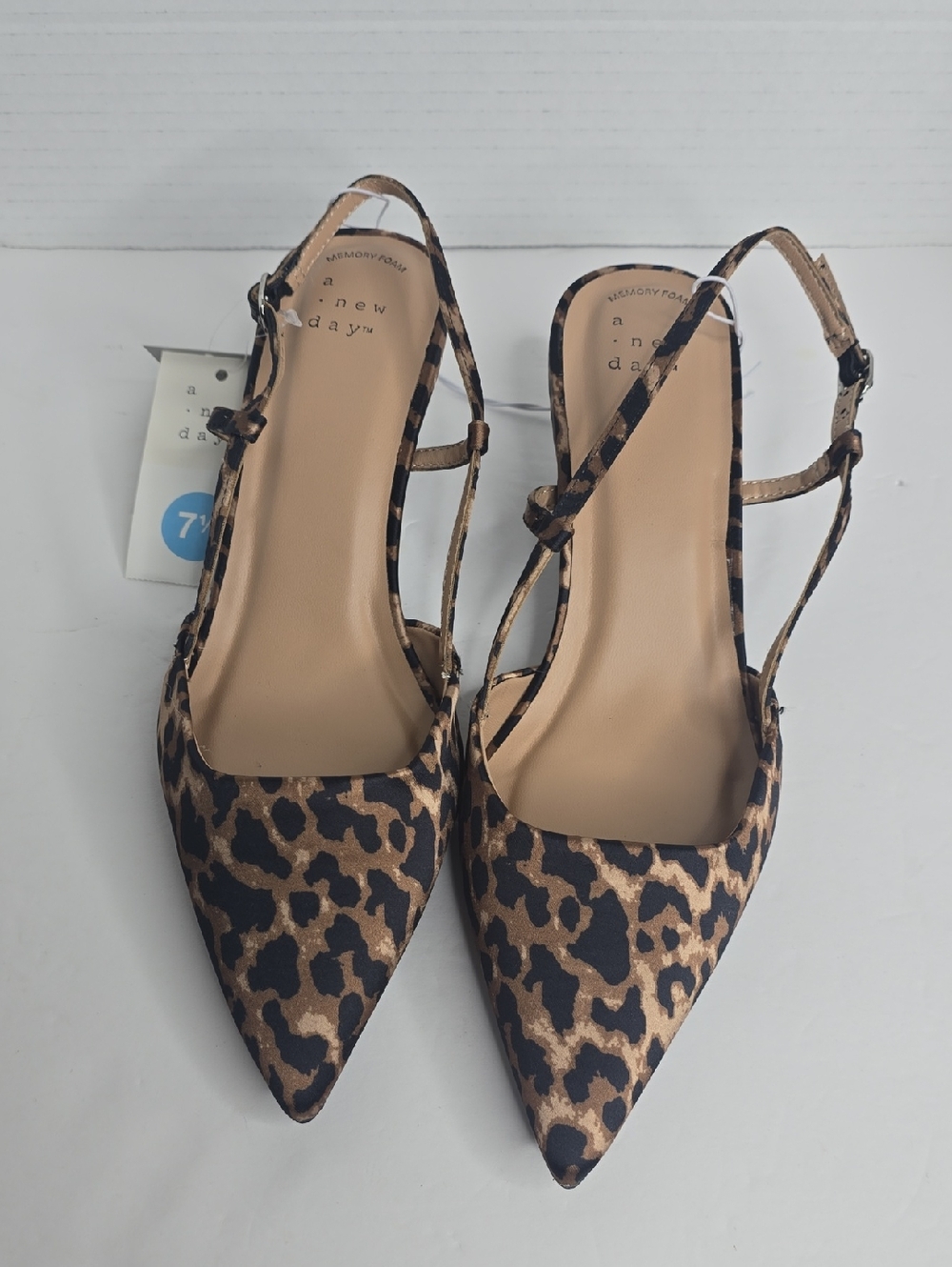 Women's Annette Satin Slingback Heels A New Day Size 7.5 - Picture 3 of 10
